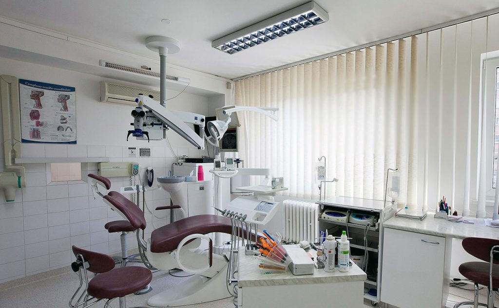 Kucera-Jan-implantolog-zubnej-ambulancie-Stonek-Kosice